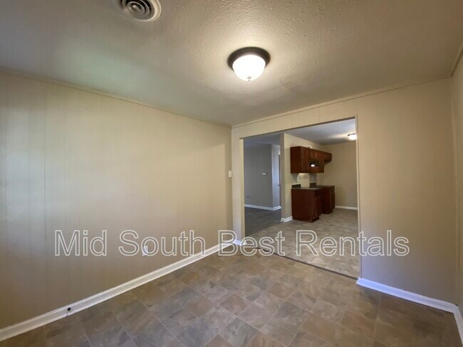 Foto del edificio - 3521 Madewell St