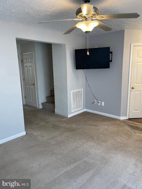 Building Photo - 1115 Settlers Landing Dr