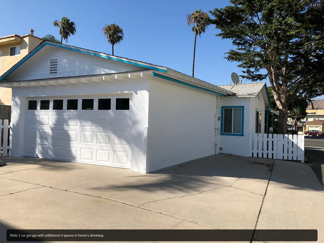 Garage of House - 907 Brockton Ln