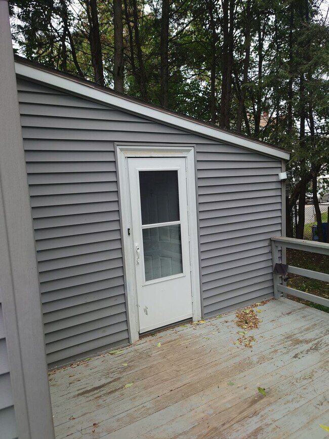 Foto del edificio - 2 Bedroom Single Cottage Family Home in Wo...