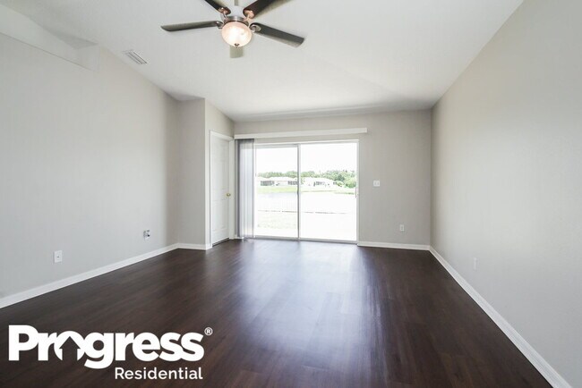 Foto del edificio - 13618 Silver Charm Ct
