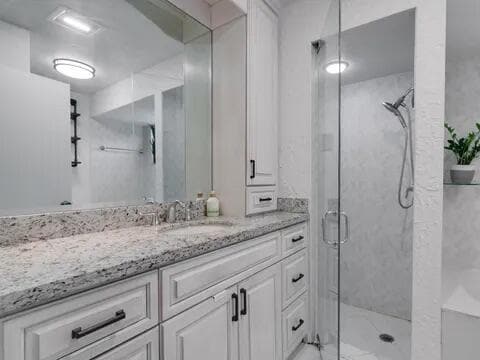 Building Photo - 20851 Boca Ridge Dr N