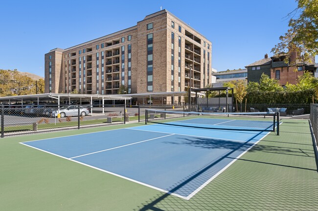 Building Photo - West Temple Apartments