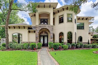 Building Photo - 1611 Lynnview Dr