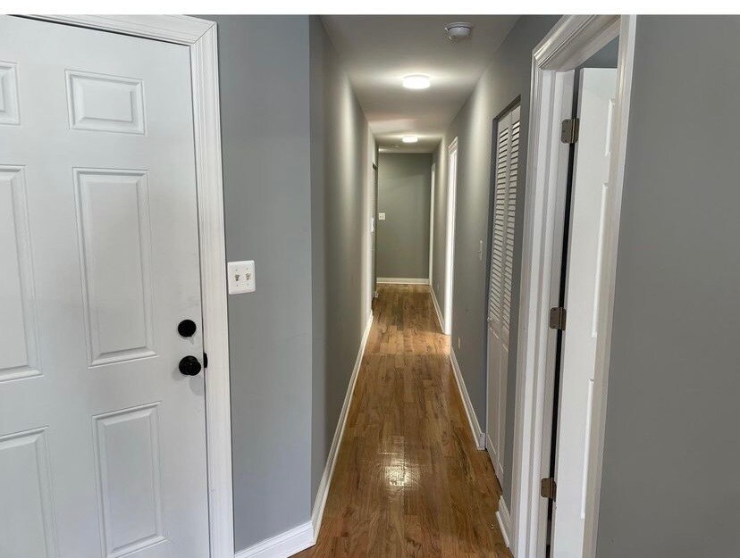Foto principal - 1411 E 67th Pl