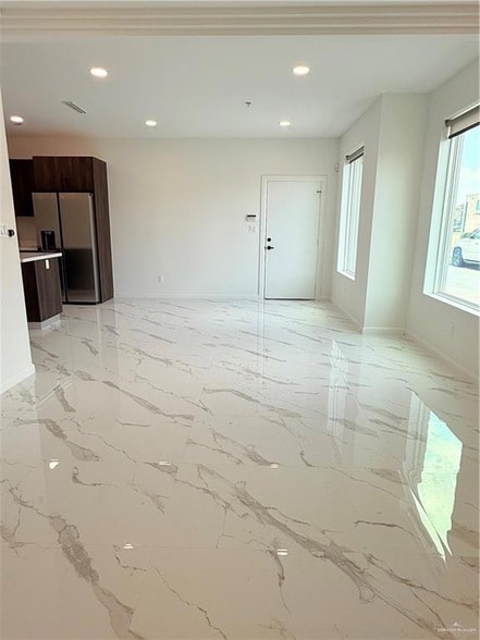 Foto del edificio - 3018 S K Center St