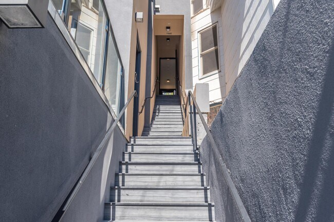 Building Photo - 4126 17th St