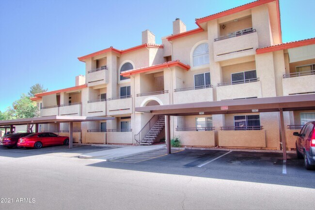 Building Photo - 10410 N Cave Creek Rd