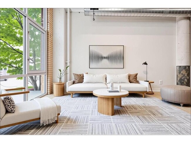 Building Photo - 700 N Washington Ave