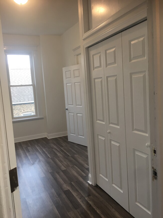 Foto del edificio - 2227 W 19th St