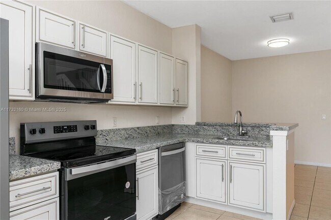 Foto del edificio - 3871 NW 91st Ter