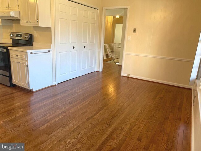 Foto del edificio - 11601 Gowrie Ct