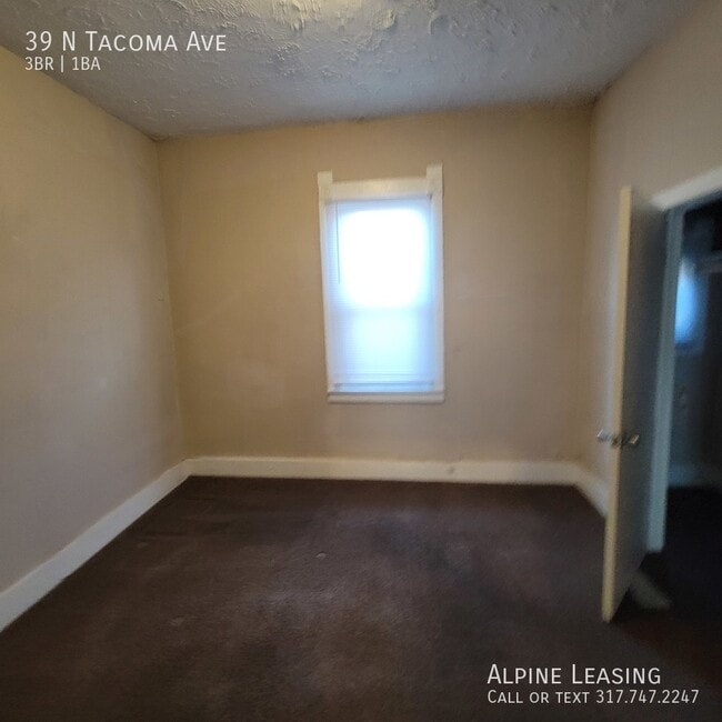 Building Photo - 39 N Tacoma Ave