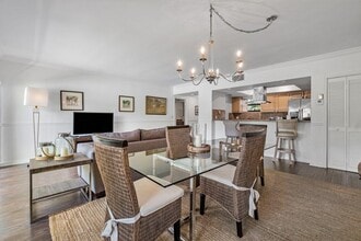 Building Photo - 11863 Wimbledon Cir