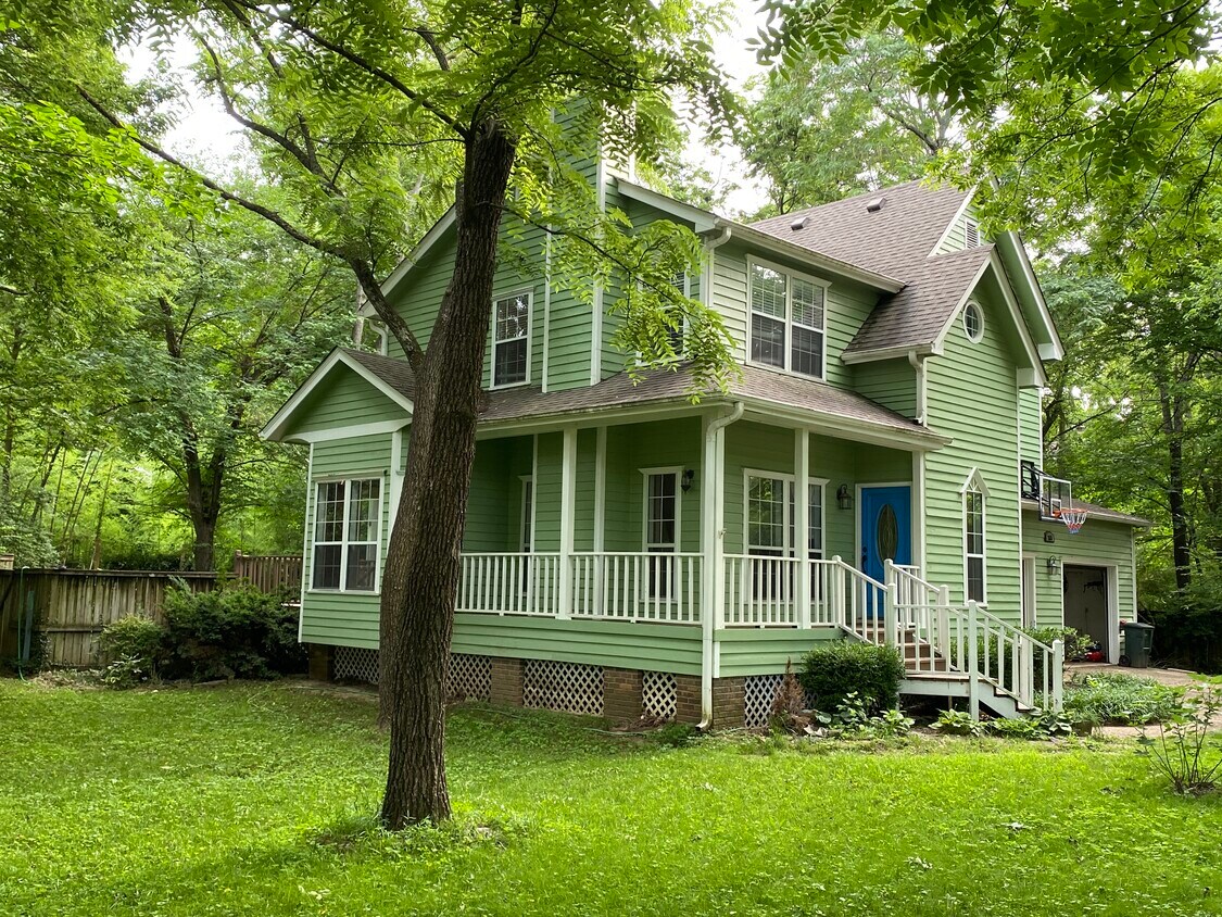 265 E Rebecca St, Fayetteville, AR 72701 House Rental in Fayetteville