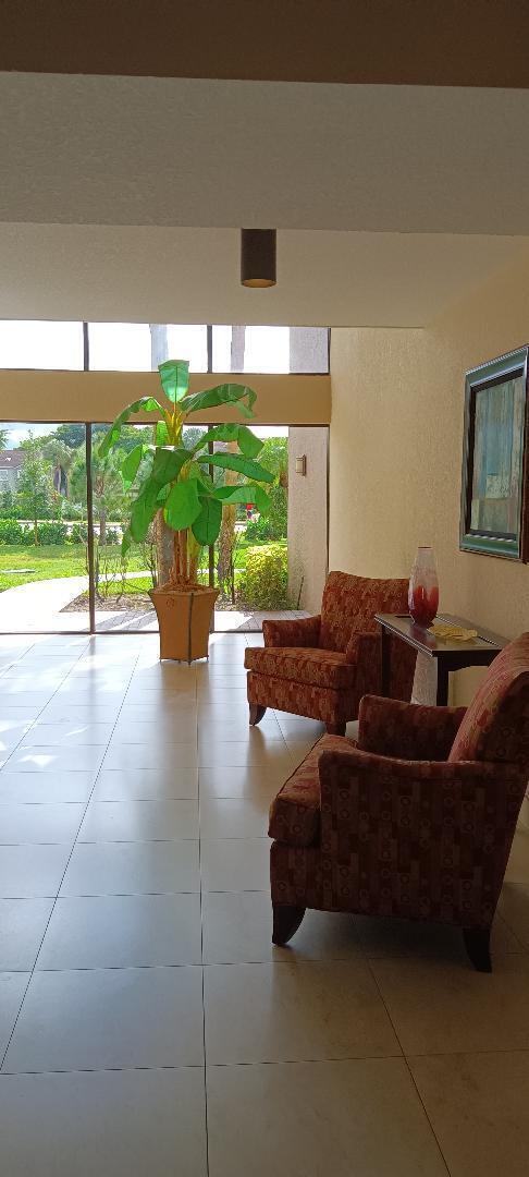 Foto del edificio - 5749 Camino Del Sol