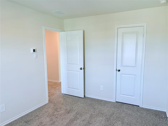 Building Photo - 3410 Tomahawk