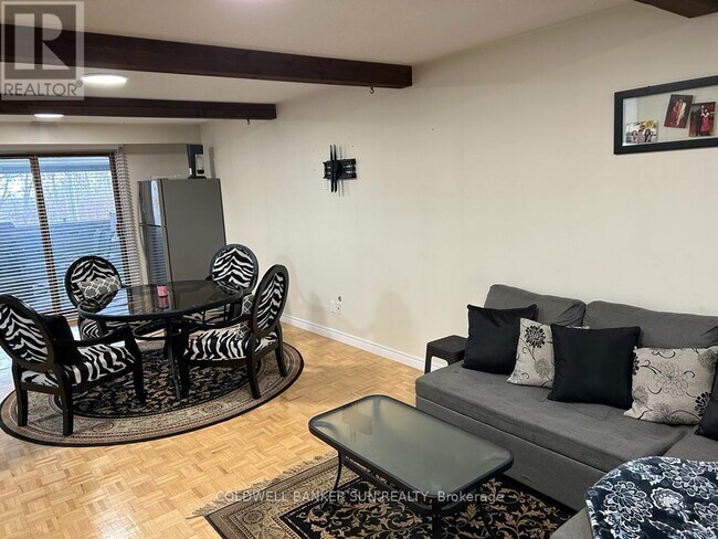 Building Photo - 15 Mill View Ct
