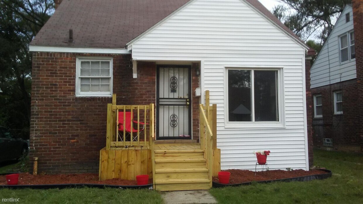 3 br, 1 bath House 21400 Bethlawn Blvd House for Rent in Ferndale