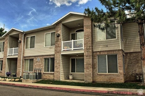 Building Photo - 1196 E 6600 S