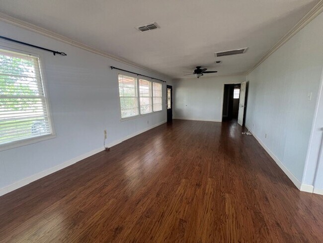 Foto del edificio - 7719 US-277