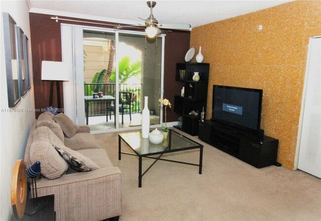 Foto del edificio - 17150 N Bay Rd