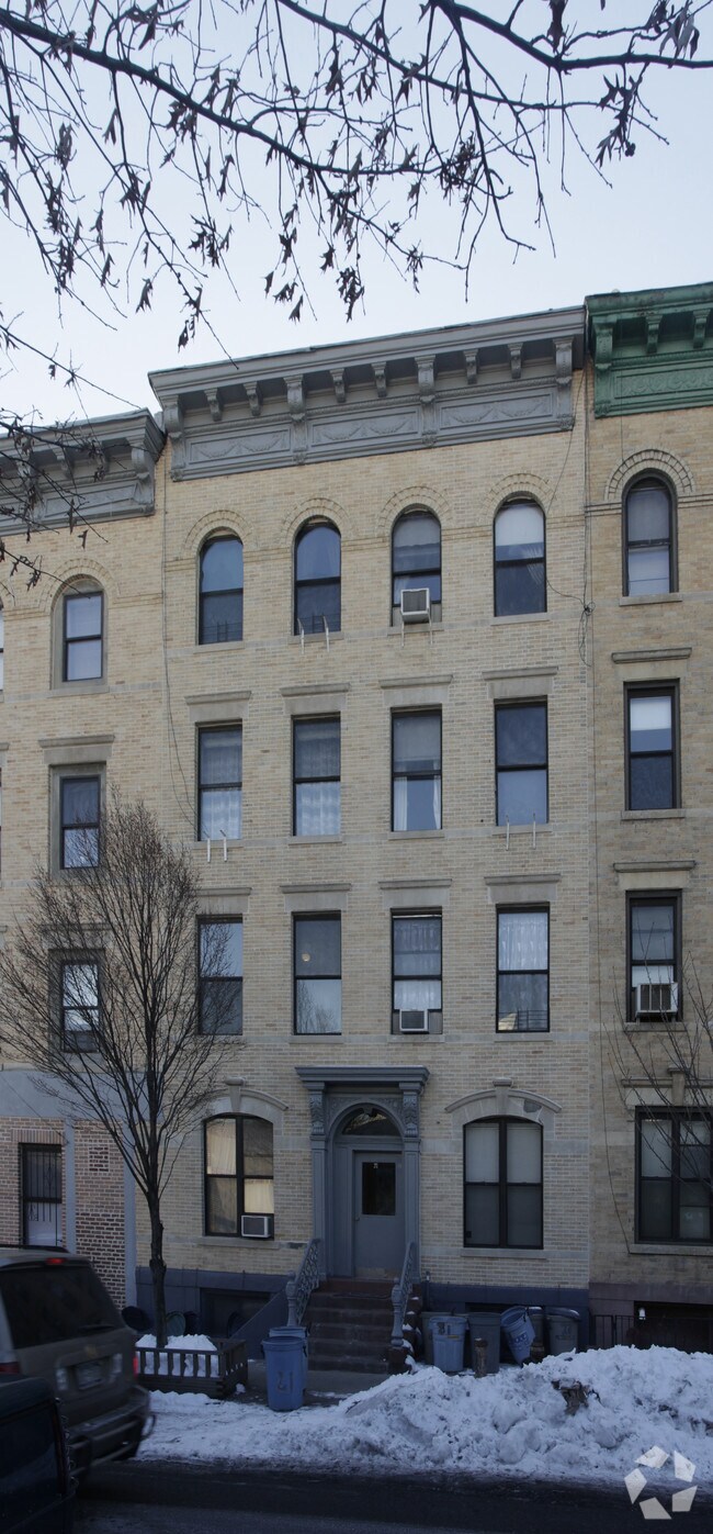 21 Clifford Pl Brooklyn, NY 11222 Rentals Brooklyn, NY