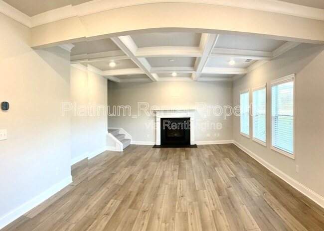 Building Photo - 4579 Silver Oak Dr SW