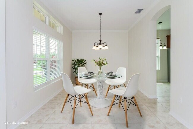 Foto del edificio - 8843 39th St Cir E