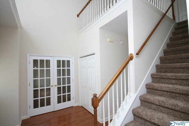 Foto del edificio - 335 Bradford Farms Dr