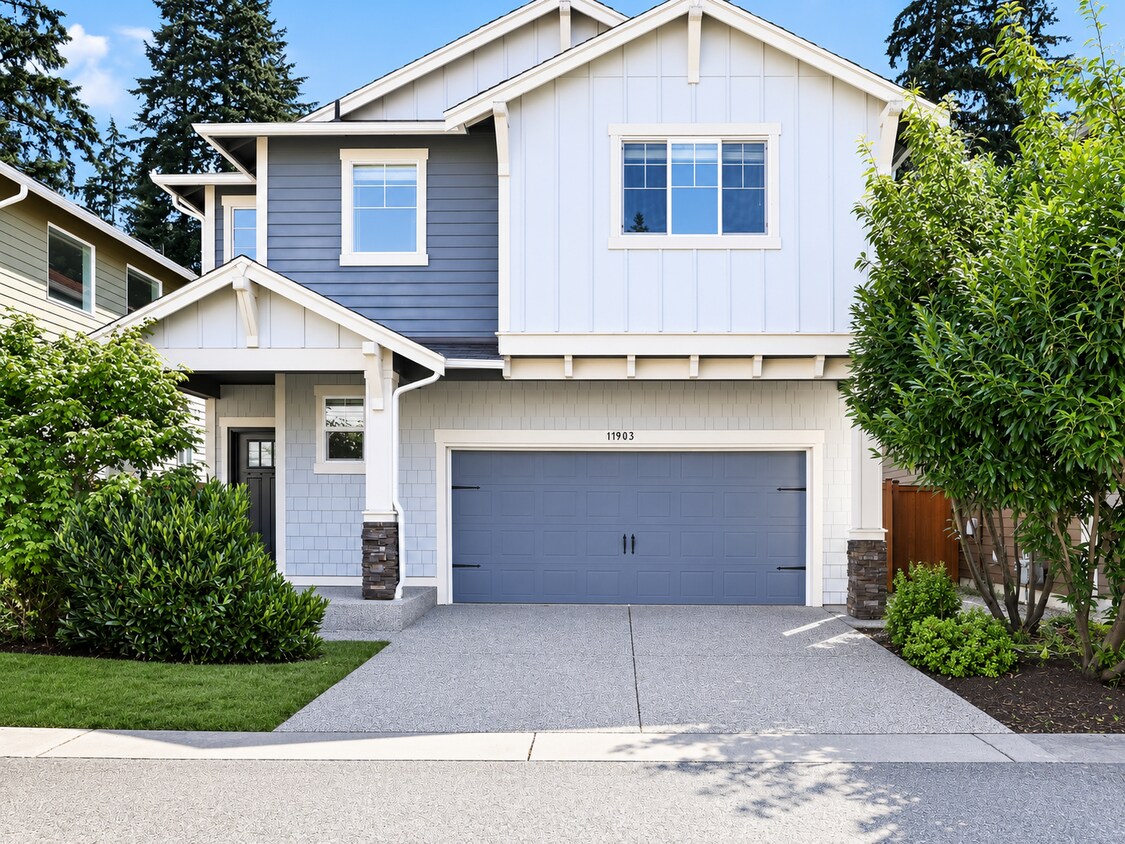 **Beautiful 4-Bedroom Home with A/C, Covered Outdoor Living & Designer Finishes in Bothell** Avai... - **Beautiful 4-Bedroom Home with A/C, Covered Outdoor Living & Designer Finishes in Bothell** Avai...