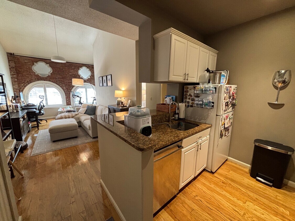 Foto principal - 106 13th St