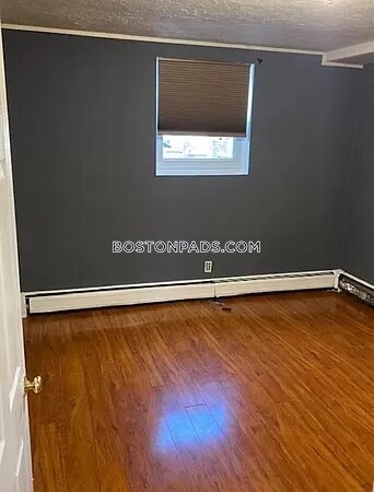 Building Photo - 8 Andria Rd