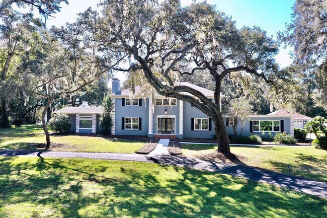Building Photo - FOR RENT! READY NOW! 5 Bedroom, 4 Bathroom...