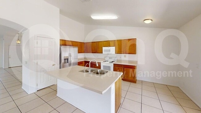 Building Photo - 625 E Rancho Viejo Loop