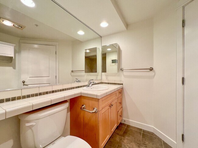 Foto del edificio - 1Bd/1Ba Seattle Condo