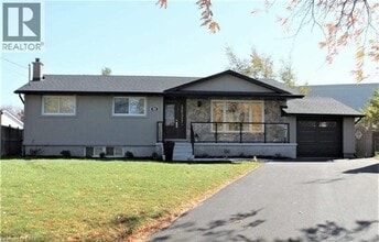 Building Photo - 89 Regent Dr