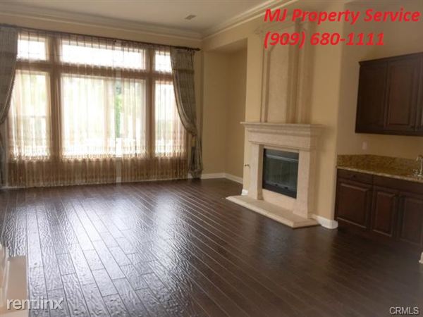 Building Photo - 6513 Di Carlo Pl