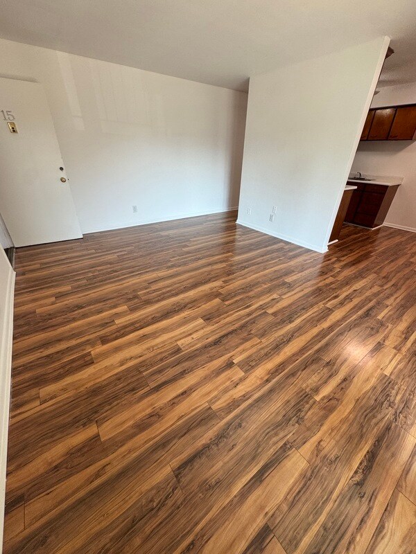 Foto del edificio - 4502 Grove Ave