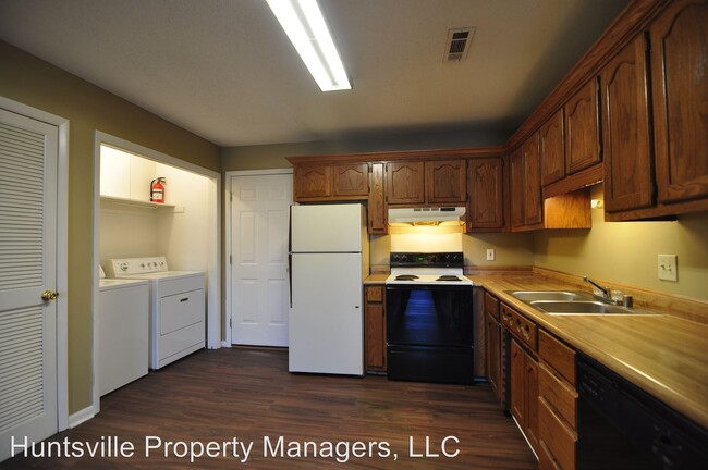 Building Photo - 4437 Torrance Dr NW