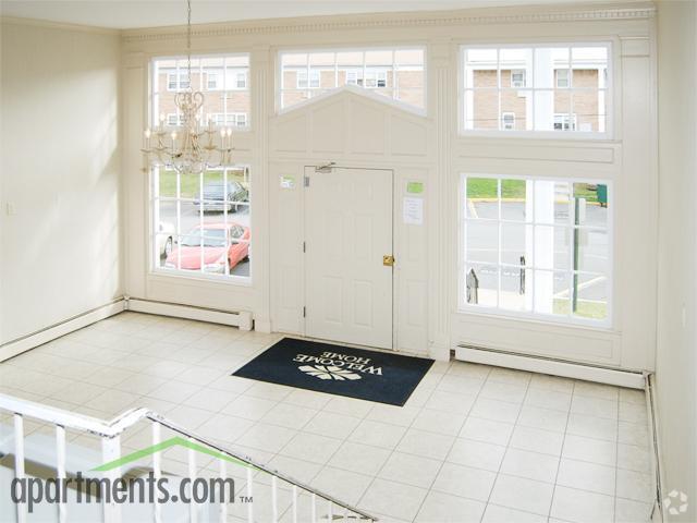 Entrance - Mount Pleasant Village