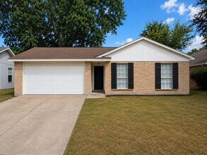 Building Photo - 4927 Tealgate Dr