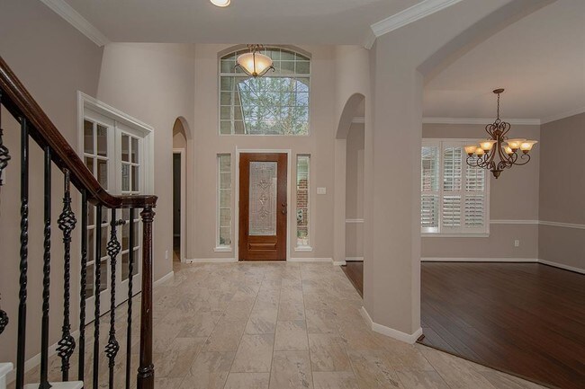 Building Photo - 6 Desert Rose Pl
