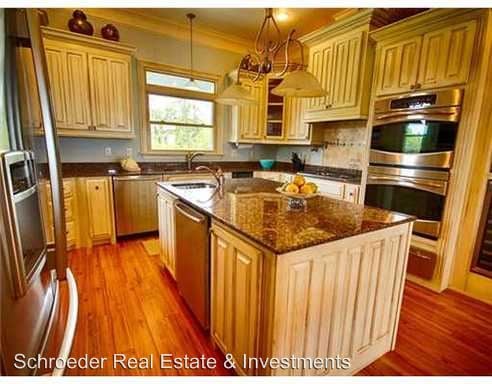 Building Photo - 5105 E Belle Fontaine Dr