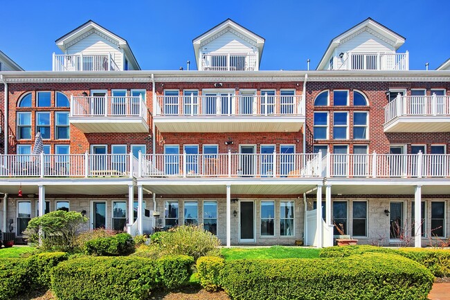 Foto del edificio - 517 Harbor Pl