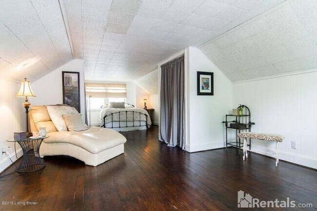 Foto del edificio - 4221 Winchester Rd