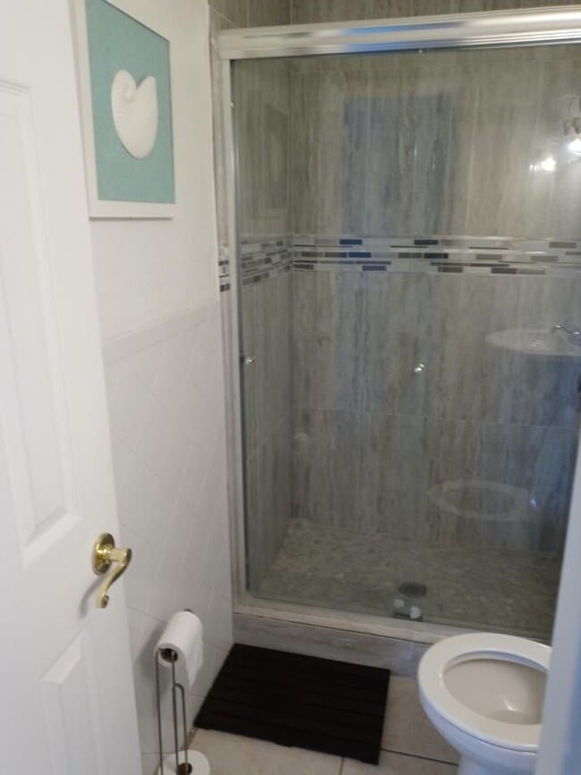 Building Photo - 5127 Burnham Pl