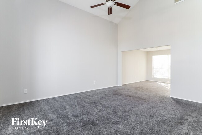 Foto del edificio - 3217 Marie Ln