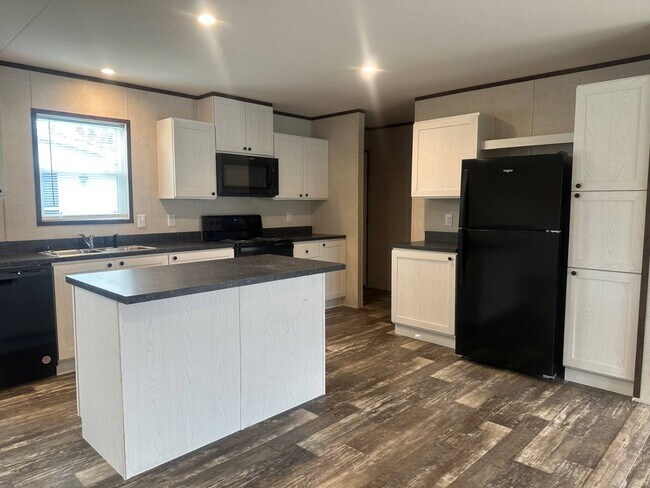 Foto del edificio - 14876 Washington Rd