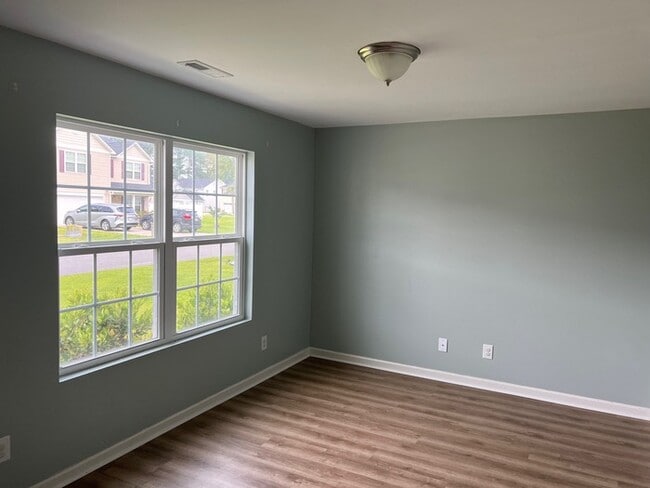 Building Photo - Impeccable 4 Bedroom Home in Little River, SC